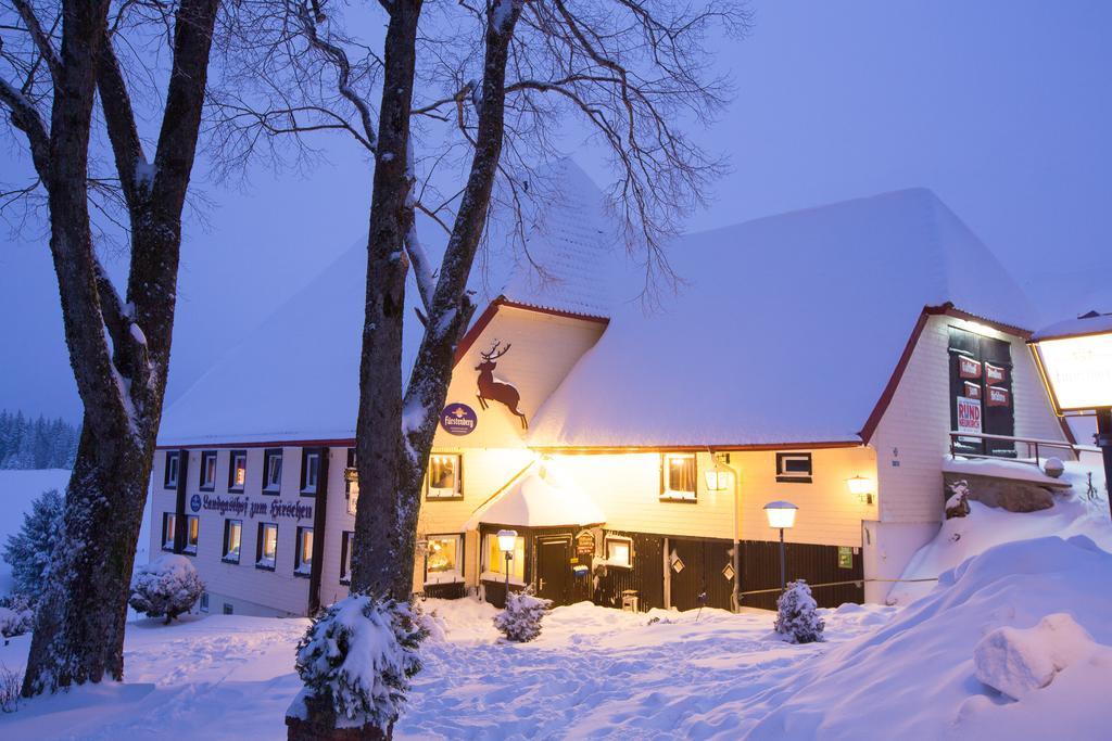 Gasthaus Zum Hirschen フルトヴァンゲン エクステリア 写真