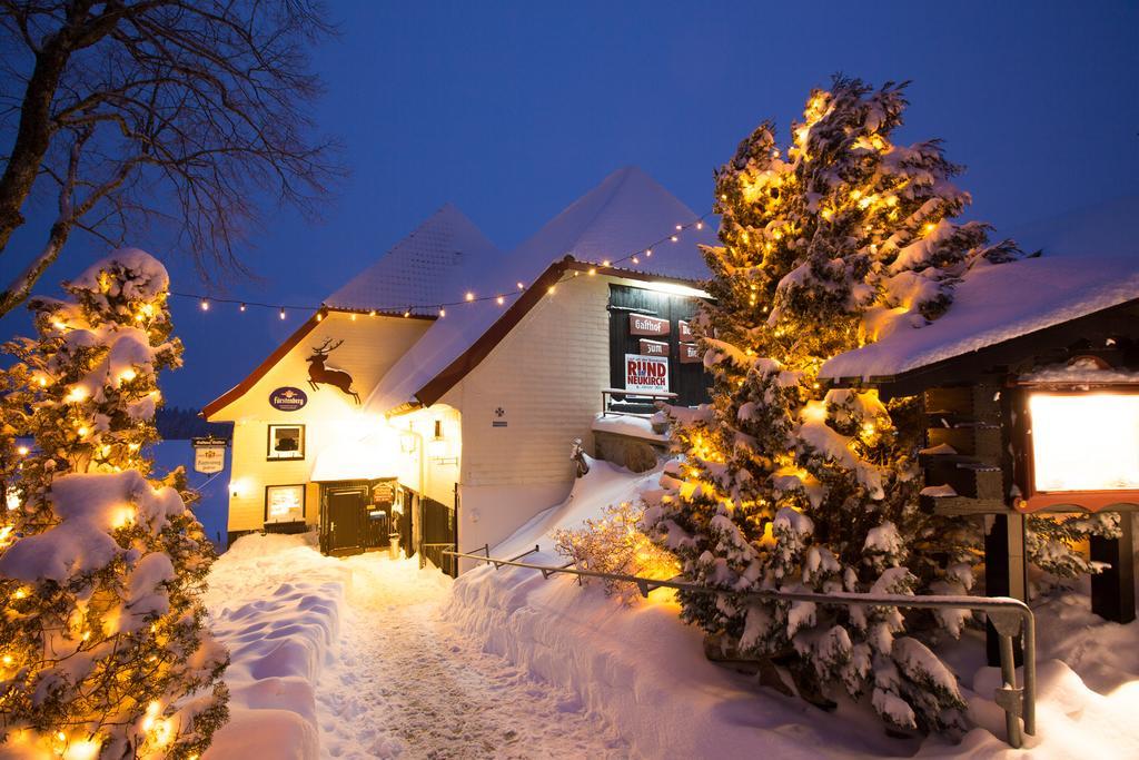 Gasthaus Zum Hirschen フルトヴァンゲン エクステリア 写真
