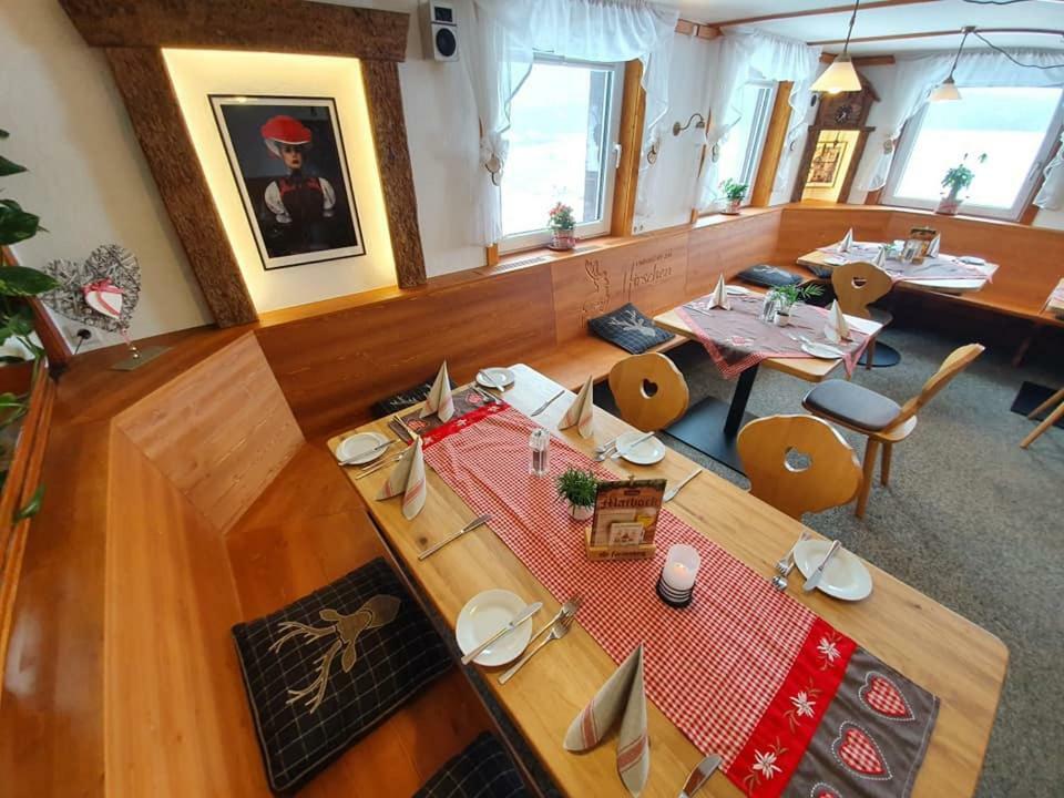Gasthaus Zum Hirschen フルトヴァンゲン エクステリア 写真